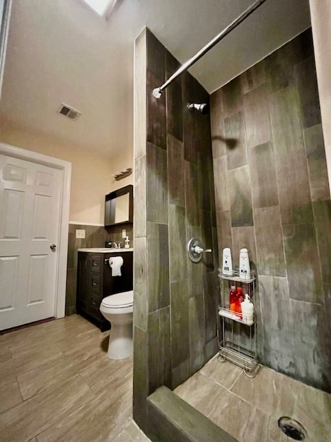 2F - 116 N 9th St