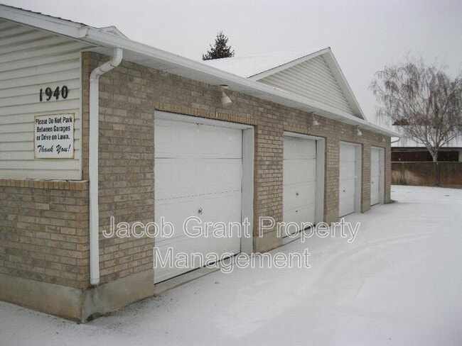 Building Photo - 1940 S Ammon Rd