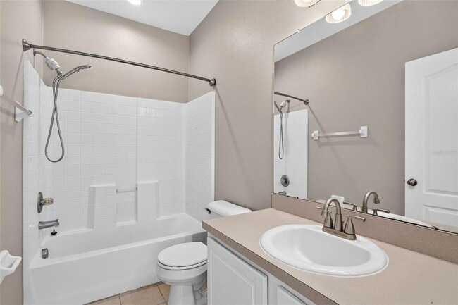 Building Photo - 5815 Fishhawk Ridge Dr