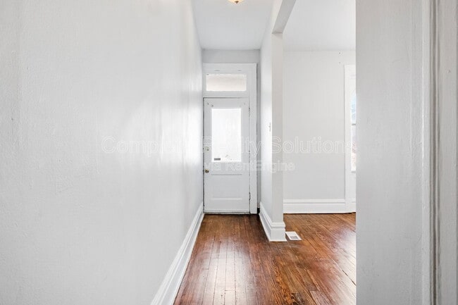 Building Photo - 4222 Cleveland Ave