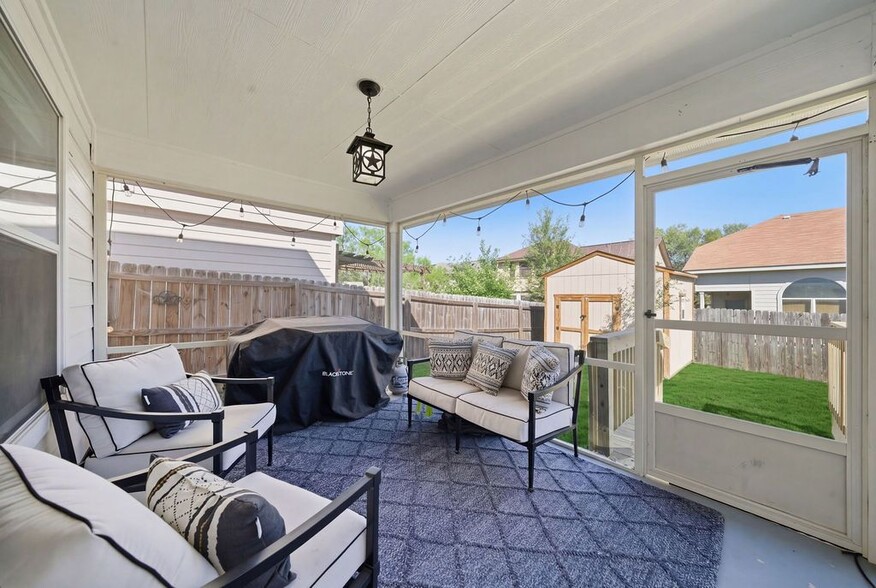 Building Photo - 3914 Bear Oak Path