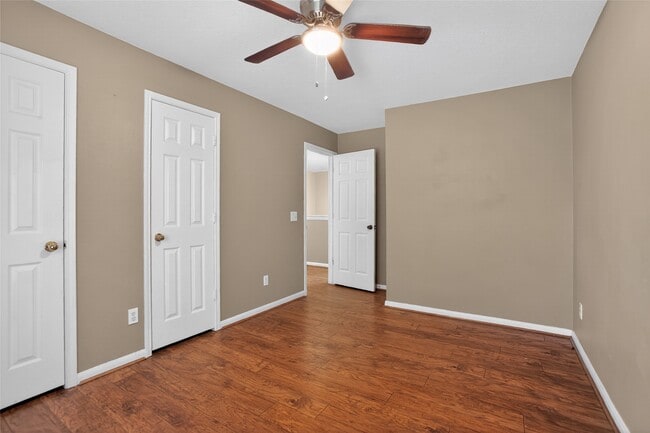 Building Photo - 20615 Valley Wells Dr