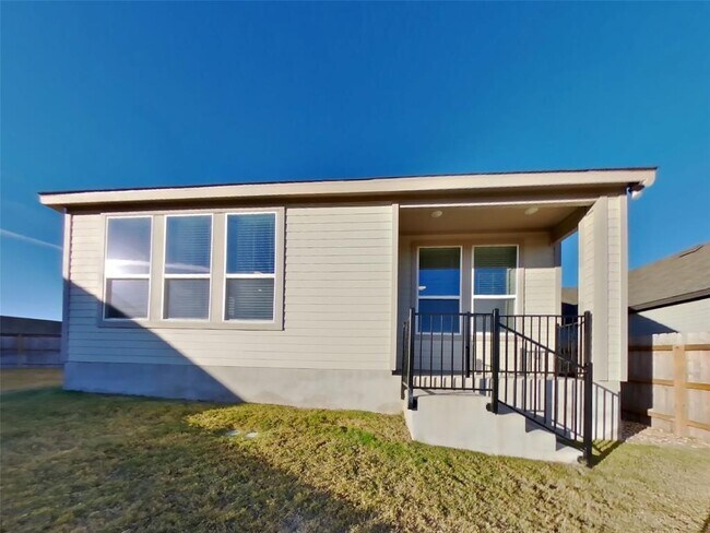 Building Photo - 620 Raglands Rd