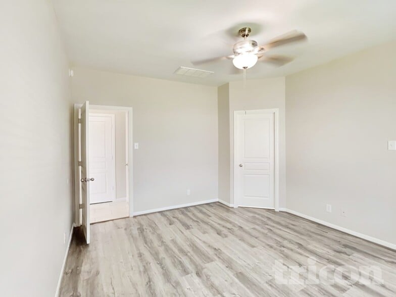 Building Photo - 11114 Kingsnorth Dr