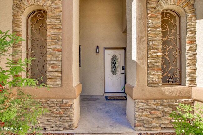 Building Photo - 5940 Los Pueblos Dr