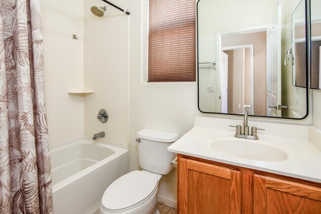 Building Photo - 21357 N Liles Ln