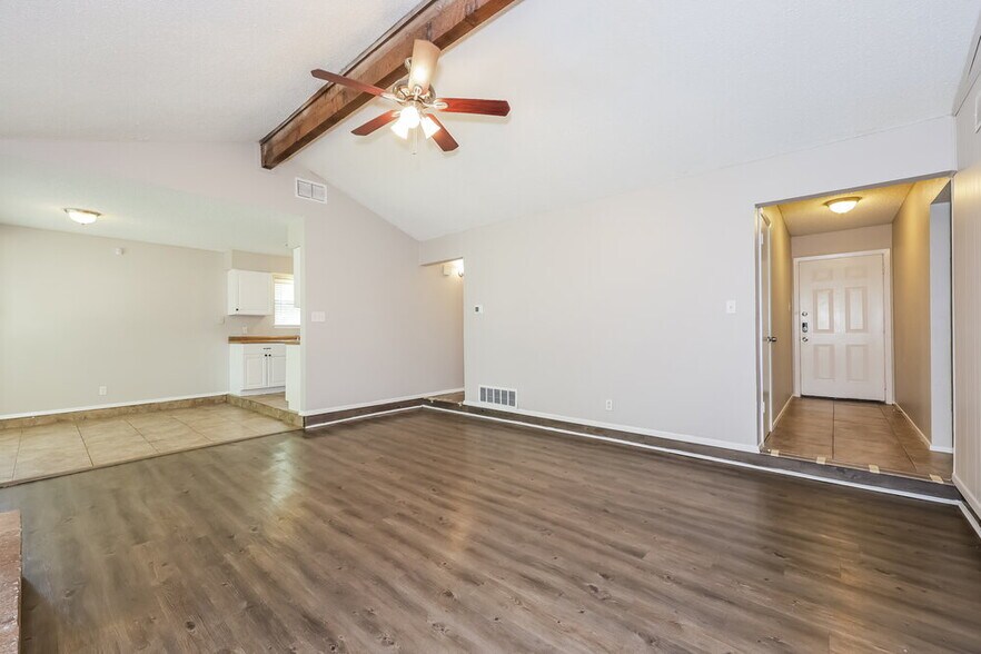 Building Photo - 7517 Marlinda Cir