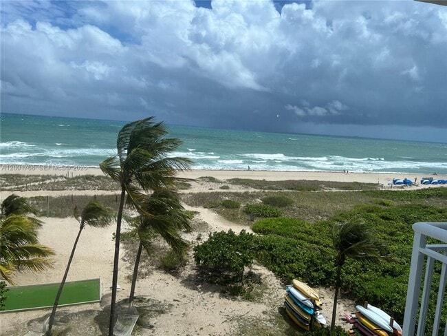 Building Photo - 710 N Ocean Blvd