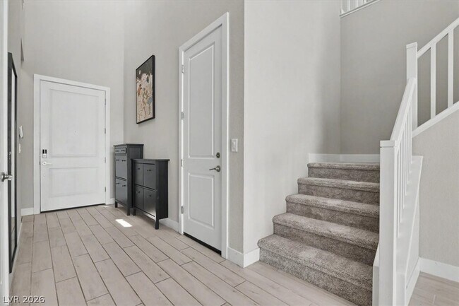Building Photo - 378 Malpaso St