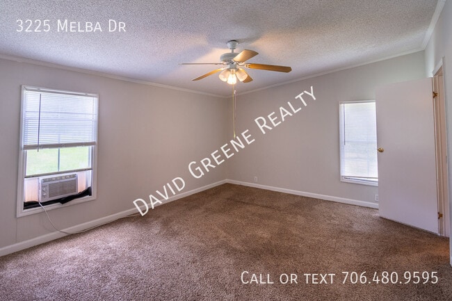 Building Photo - 3225 Melba Dr