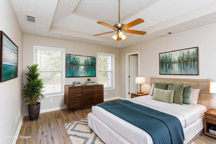 Building Photo - 816 Ruswood Rd