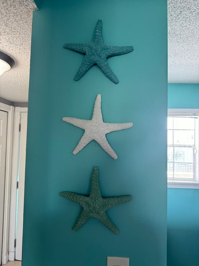 Building Photo - Furnished Townhome on Okaloosa Island