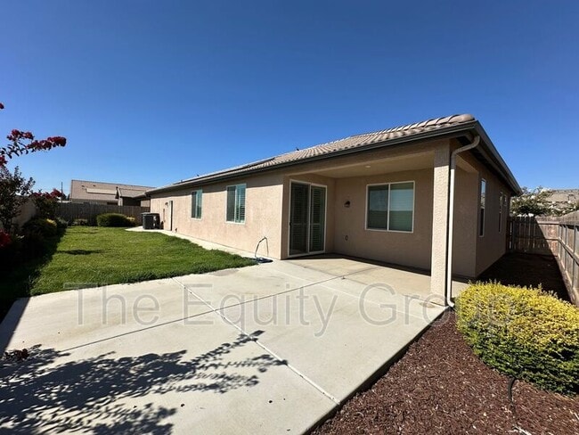 Building Photo - 3208 N Rova Ct