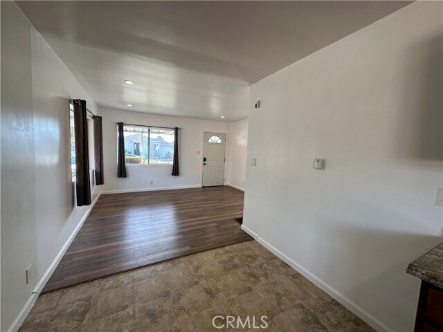 Building Photo - 4587 W 142nd St