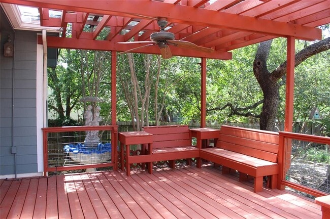 Building Photo - 3 Springwood