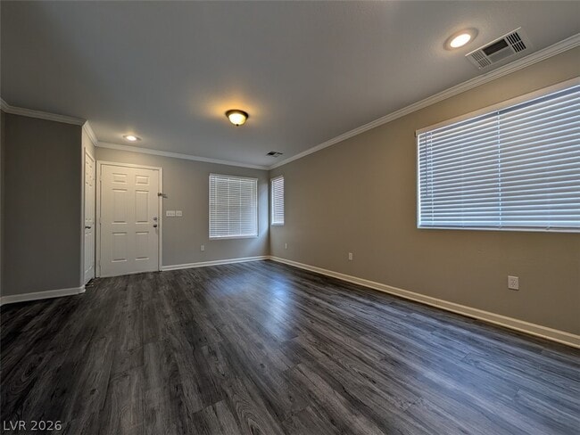 Building Photo - 10308 Faustine Ave