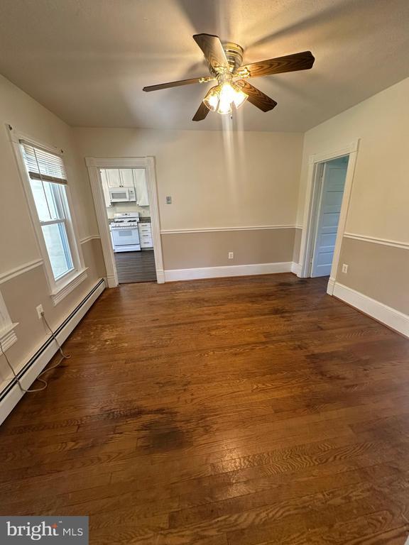 Building Photo - 6501 Glenbard Ct