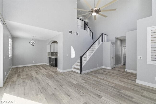 Building Photo - 972 Prestwick St