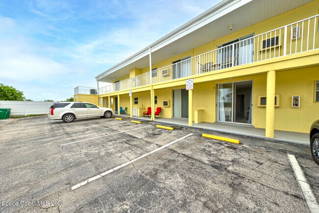 Building Photo - 3820 Ocean Beach Blvd