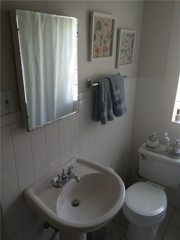 Building Photo - 707 Graham Pl