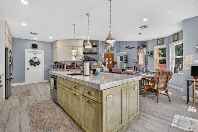 Building Photo - 23201 Boca Club Colony Cir