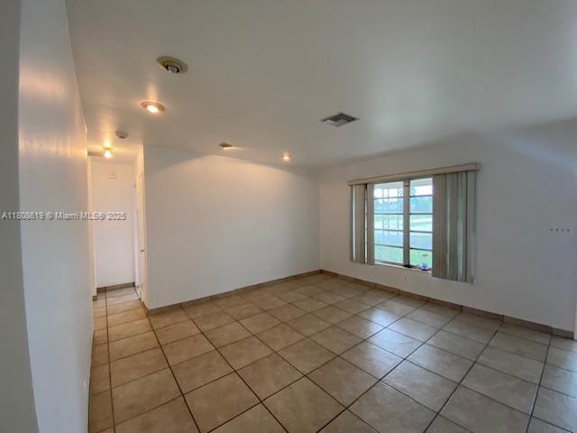 Building Photo - 2301 N 56th Terrace