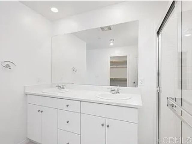 Building Photo - 30230 Bonita Spgs St