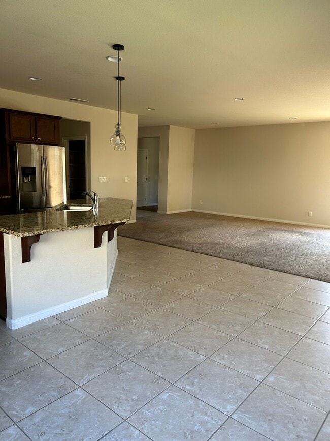 Building Photo - 4973 Bougainvillea Dr