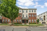 Building Photo - 19445 Promenade Dr