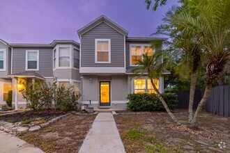 Building Photo - 4451 Brook Hollow Cir