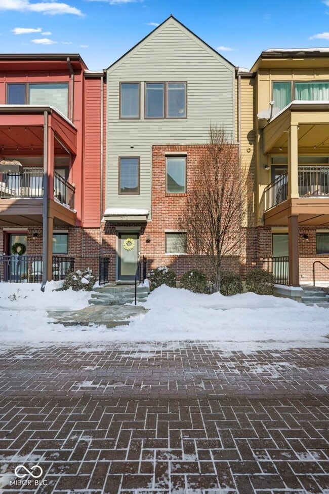 Building Photo - 612 Pomeroy St