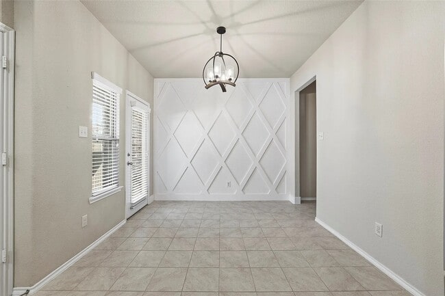 Building Photo - 9905 Cottontail Ln