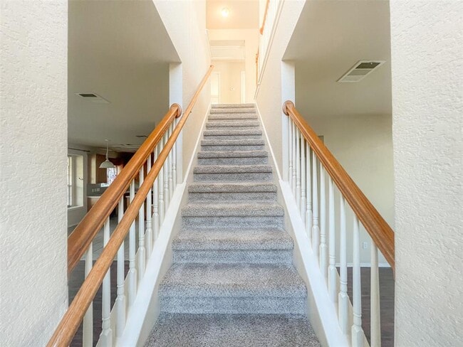 Building Photo - 10717 Strand St