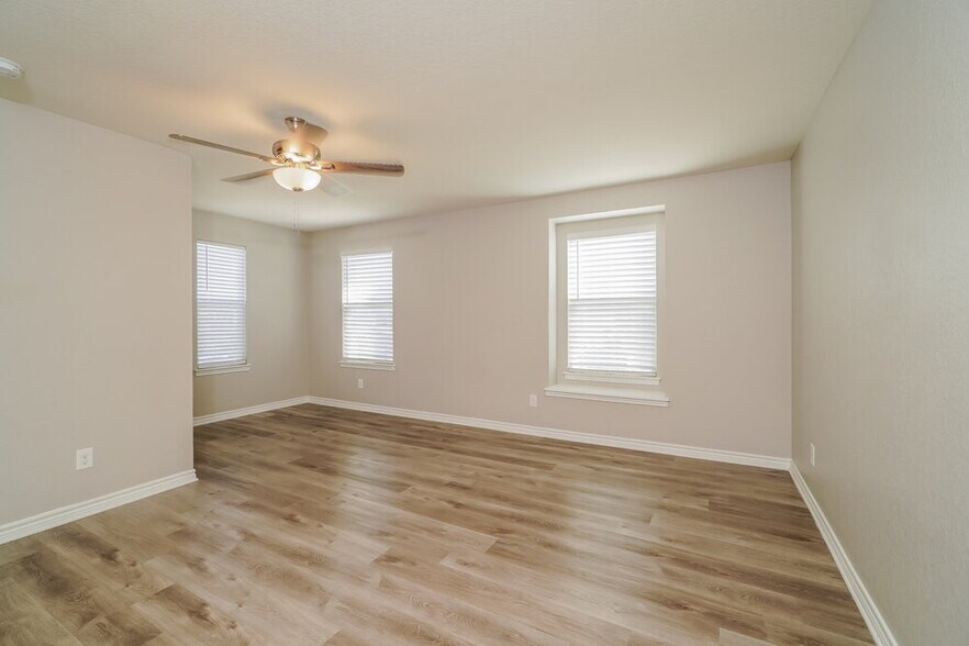 Building Photo - 3952 Gentle Mdw