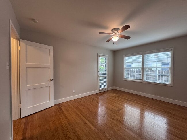 Building Photo - 562 Lagomarsino Way