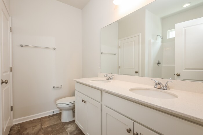 Building Photo - 243 Clydesdale Cir