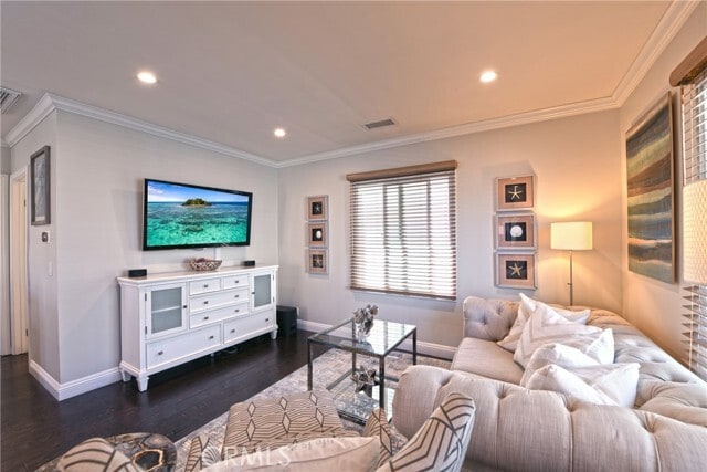 Building Photo - 1319 W Bay Ave