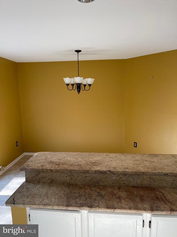 Building Photo - 4221 Devonwood Way