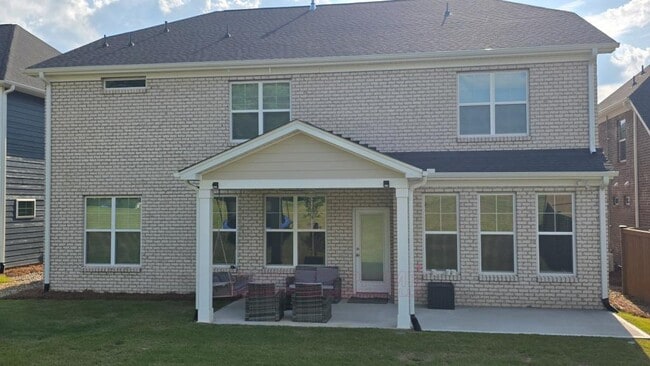 Building Photo - 121 Horace Ct