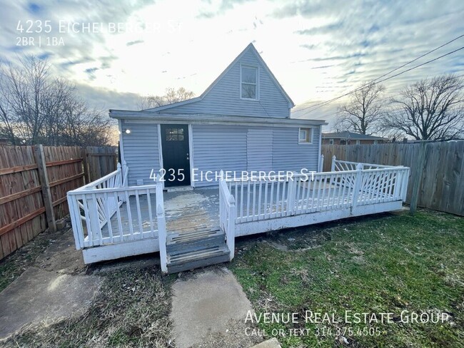 Building Photo - Charming 2-Bedroom Retreat in Saint Louis ...