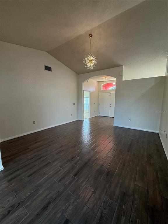 Building Photo - 318 Highland Meadows Dr