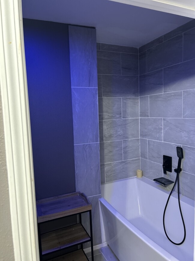 Building Photo - 1610 14th St