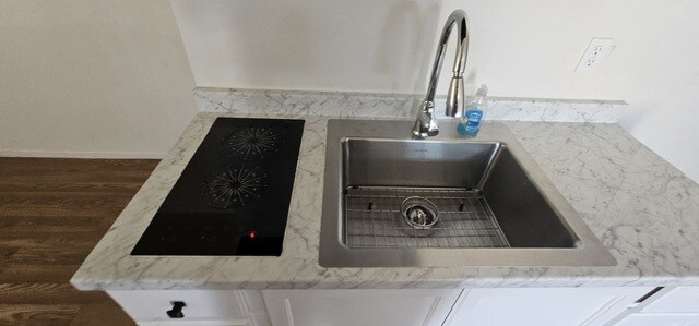 Building Photo - 14639 Lilac St