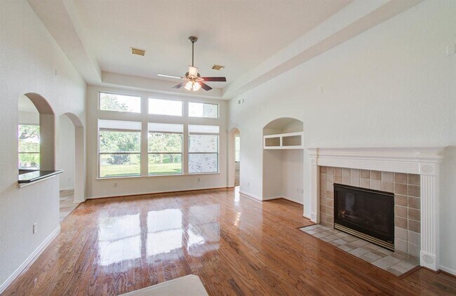 Building Photo - 4106 Angel Springs Dr