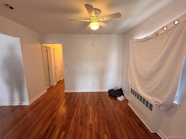 Building Photo - 61-12 70th St