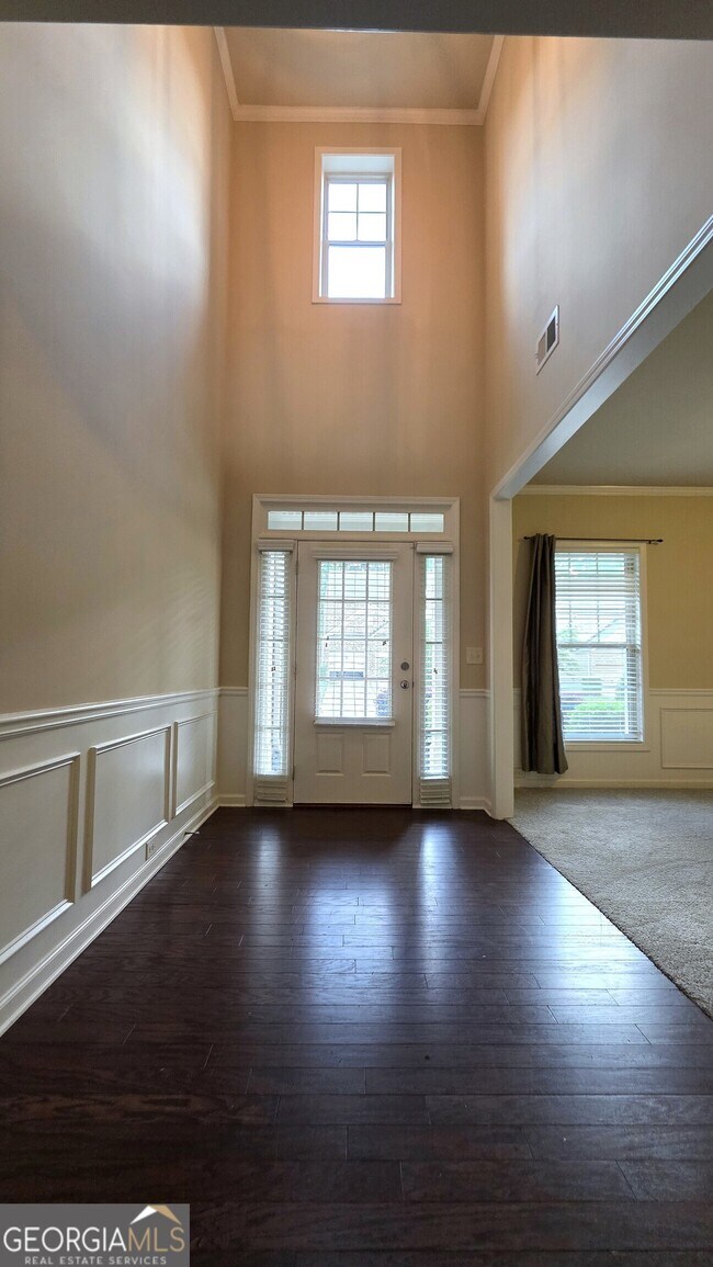 Building Photo - 5240 Brierstone Dr
