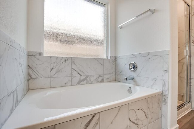 Building Photo - 232 Canley Lp