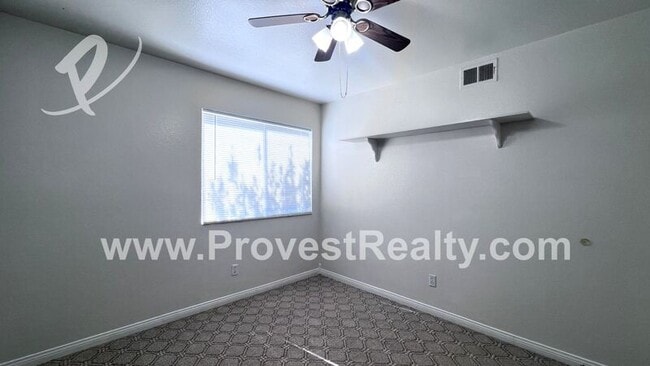 Building Photo - 15095 Laurelwood Pl
