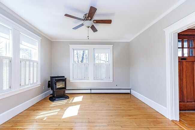 Building Photo - 1-3 Cassimere St