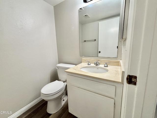 Building Photo - 1701 Kelp St